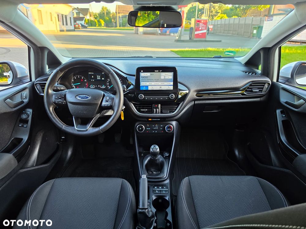 Ford Fiesta - 17