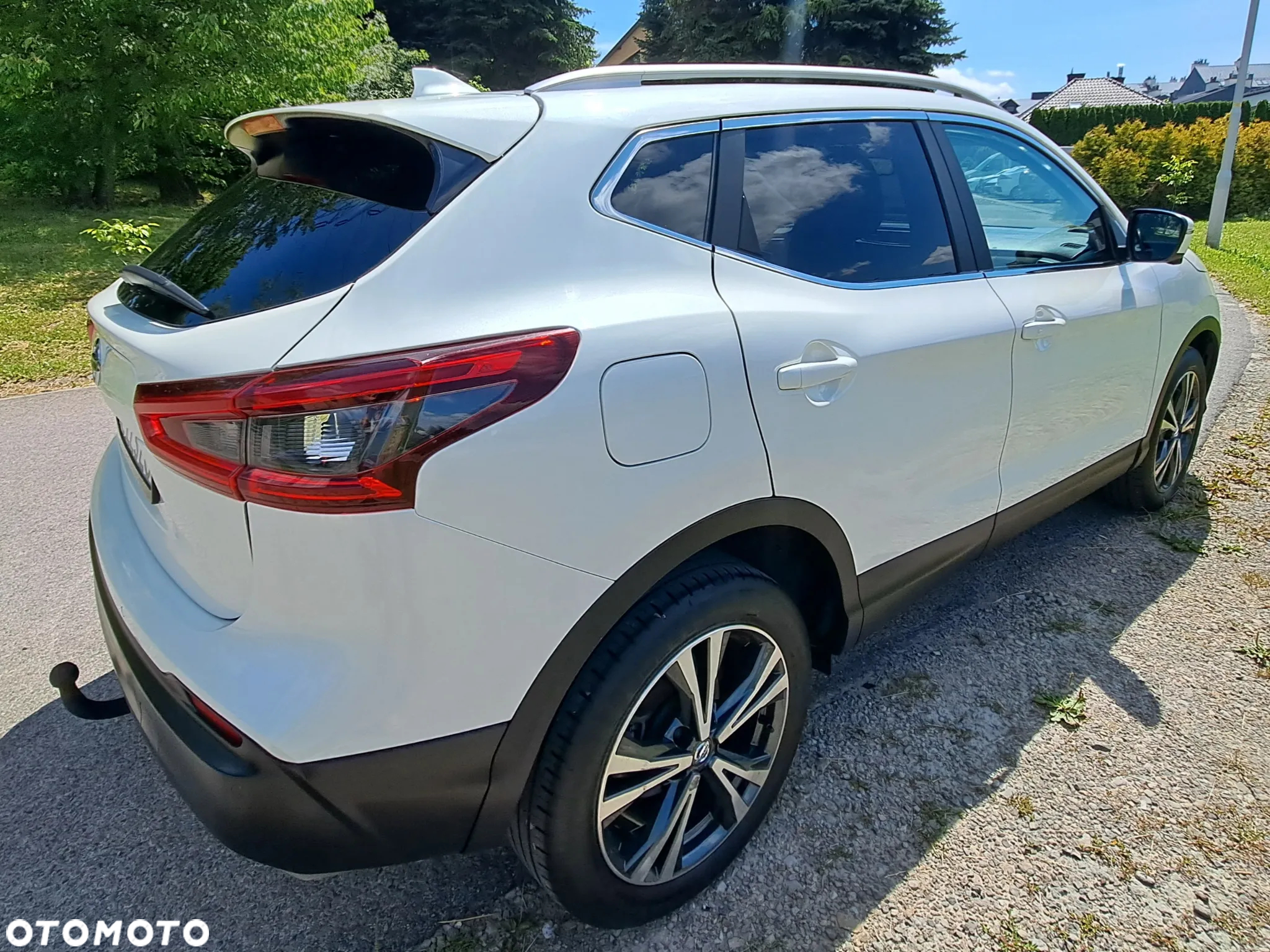 Nissan Qashqai 1.2 DIG-T N-Connecta Xtronic EU6 - 6