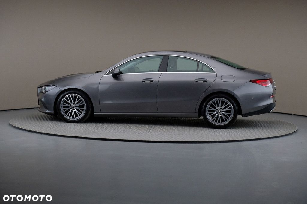 Mercedes-Benz CLA - 4