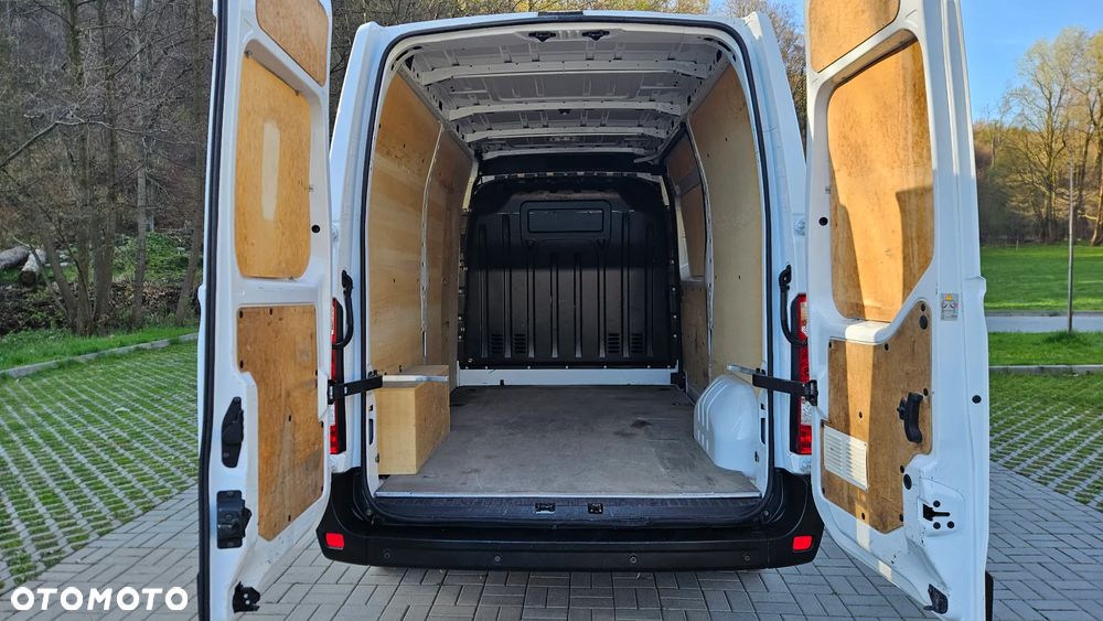 Renault Master L2H2 - 10