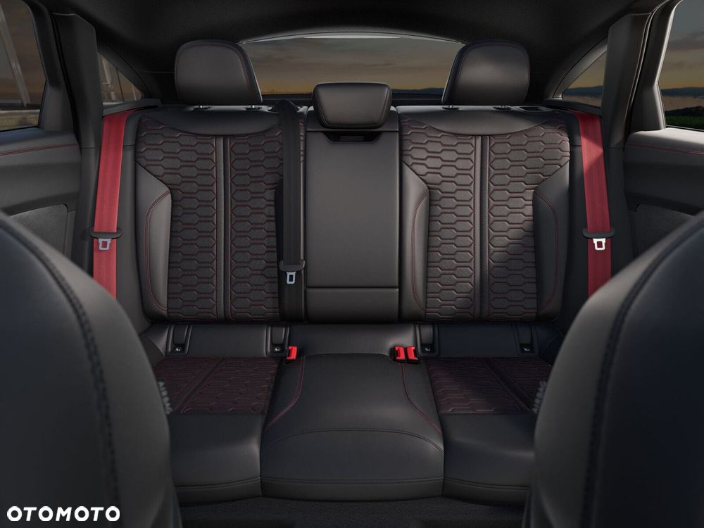 Audi RS5 Limousine - 8