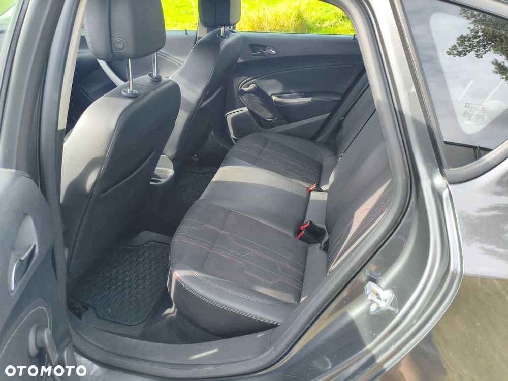 Opel Astra 1.6 Edition 150 - 11
