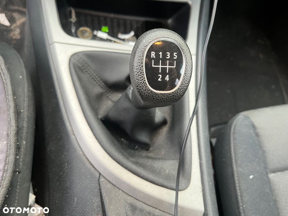 BMW Seria 1 116i - 17