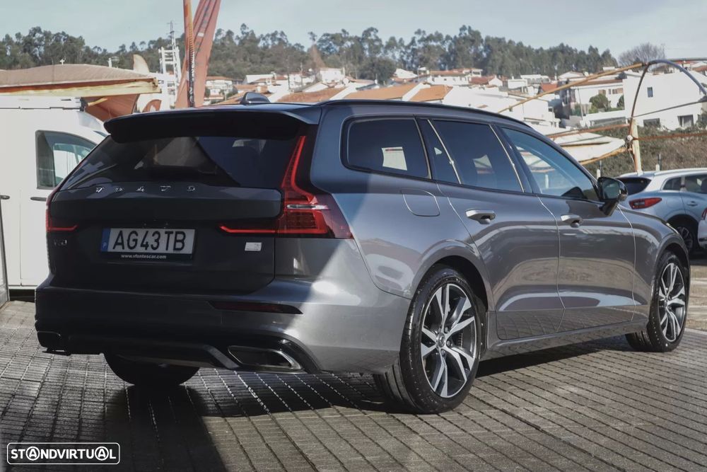 Volvo V60 2.0 T6 AWD TE R-Design - 12