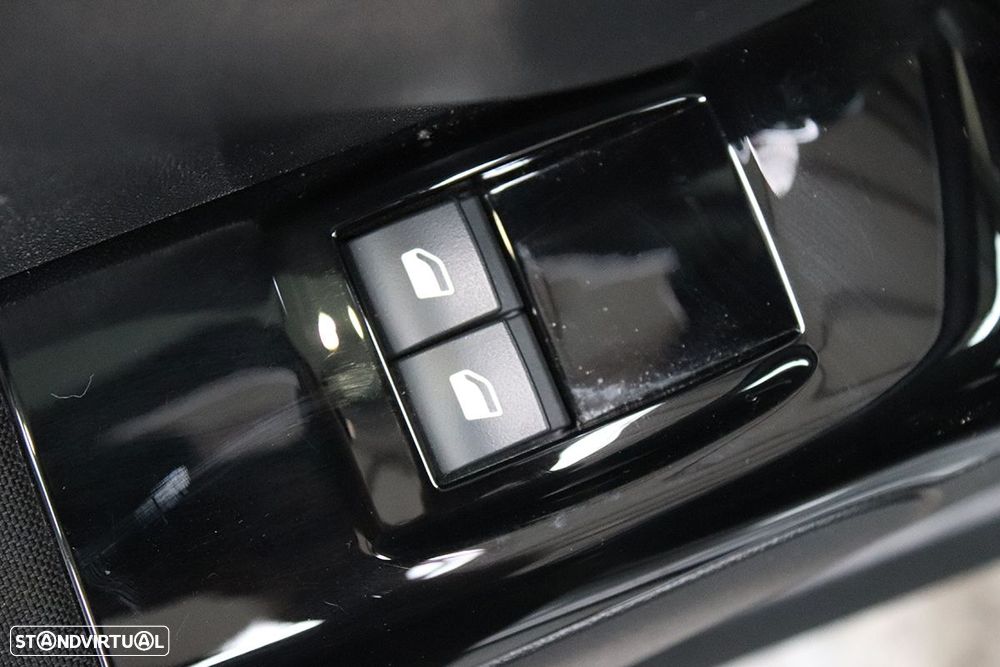 Citroën C3 1.2 PureTech Max - 21