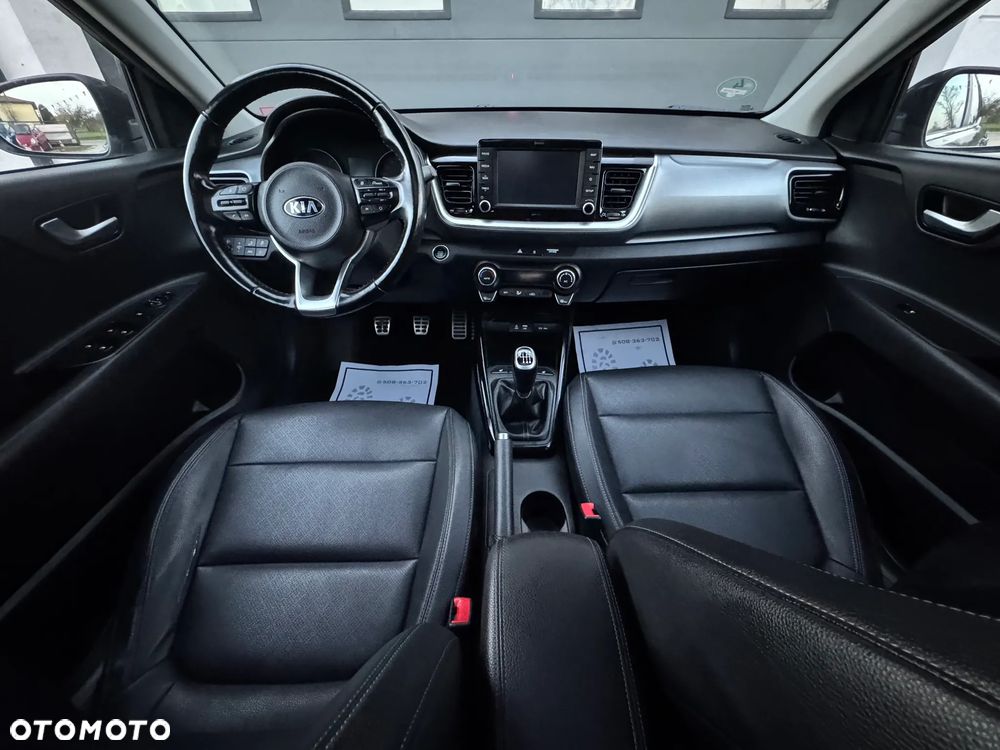 Kia Stonic 1.6 CRDi Platinum Edition - 10