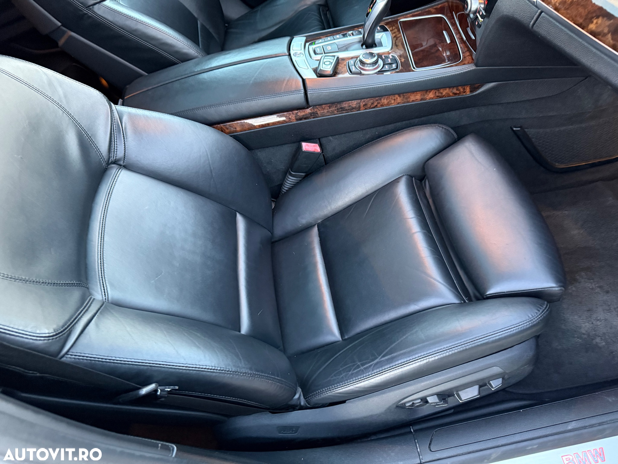 BMW Seria 7 750Ld xDrive Blue Performance Edition Exclusive - 28
