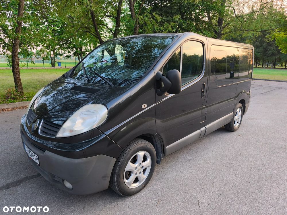 Renault Trafic - 1