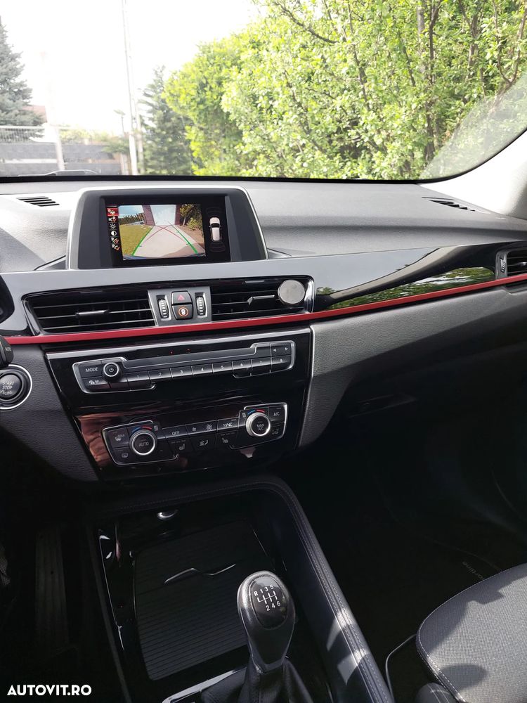 BMW X1 sDrive18d - 24