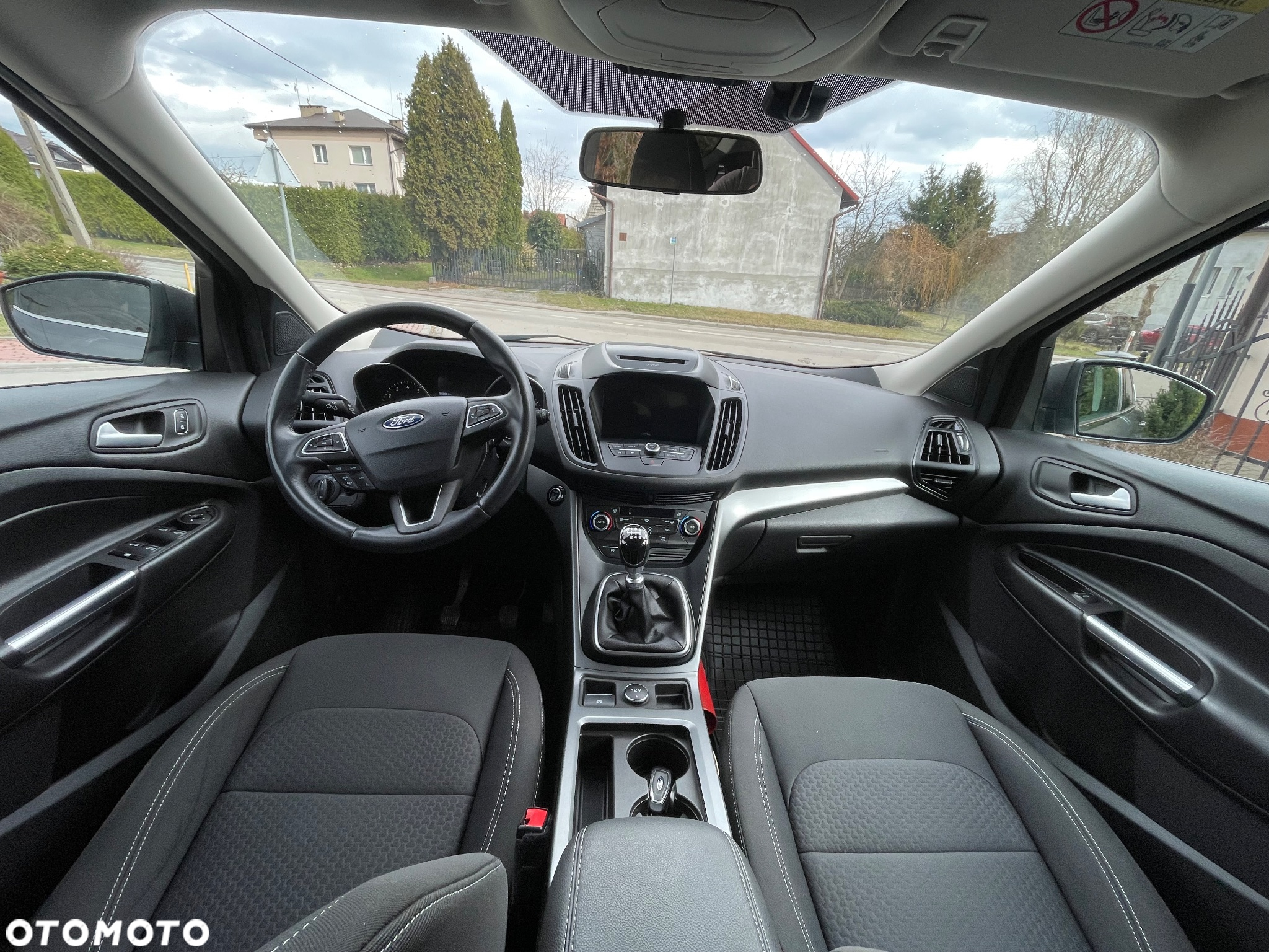 Ford Kuga 1.5 EcoBoost 2x4 SYNC - 13