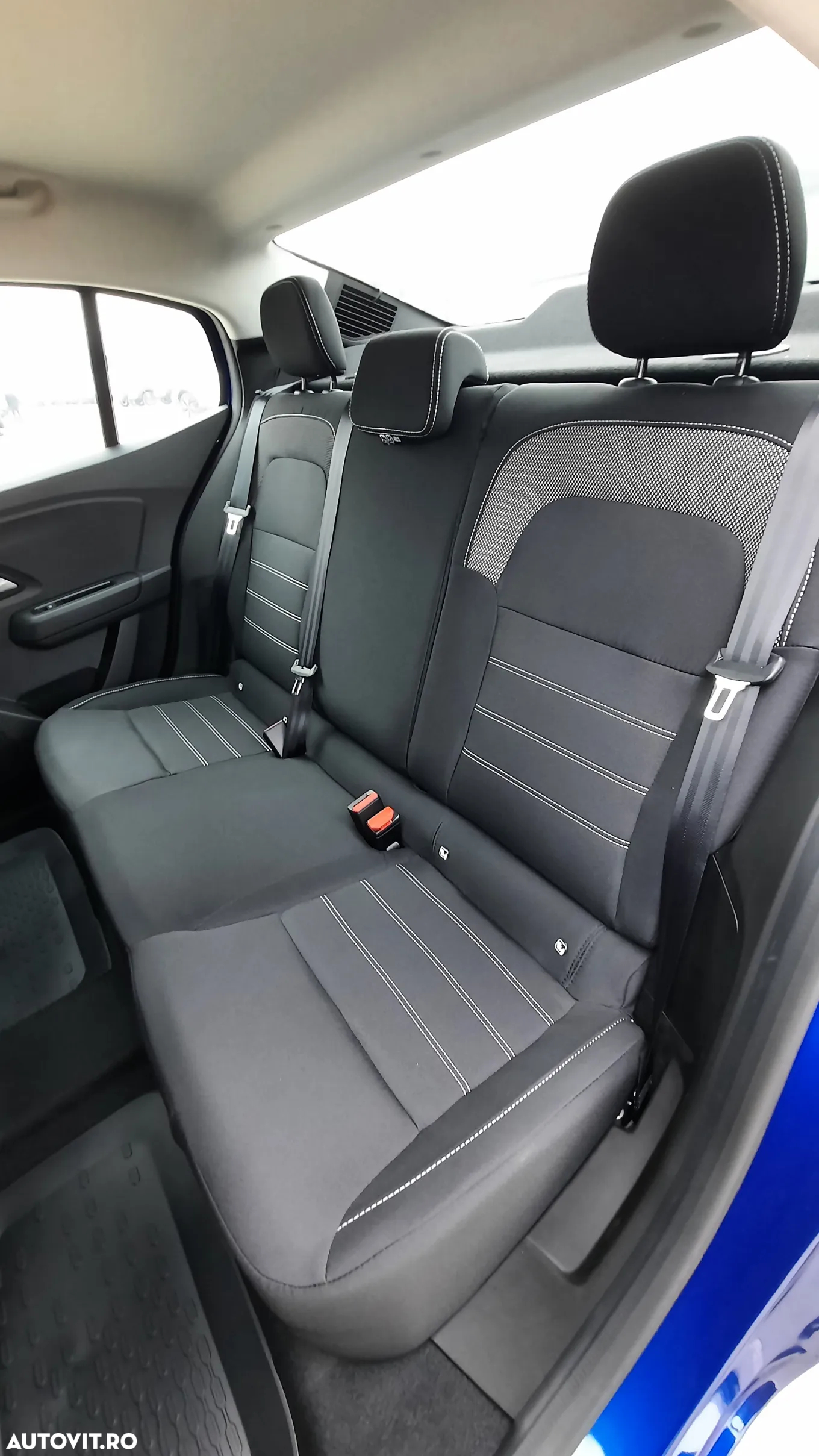 Dacia Logan TCe 90 MT6 Expression - 14