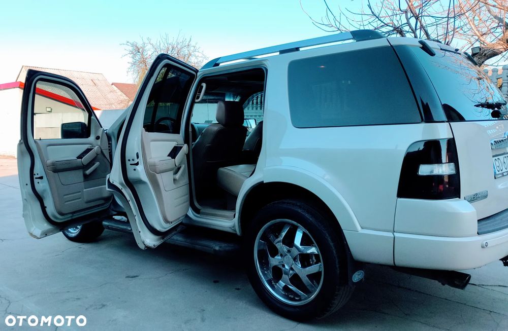 Ford Explorer 4.6 4WD - 13