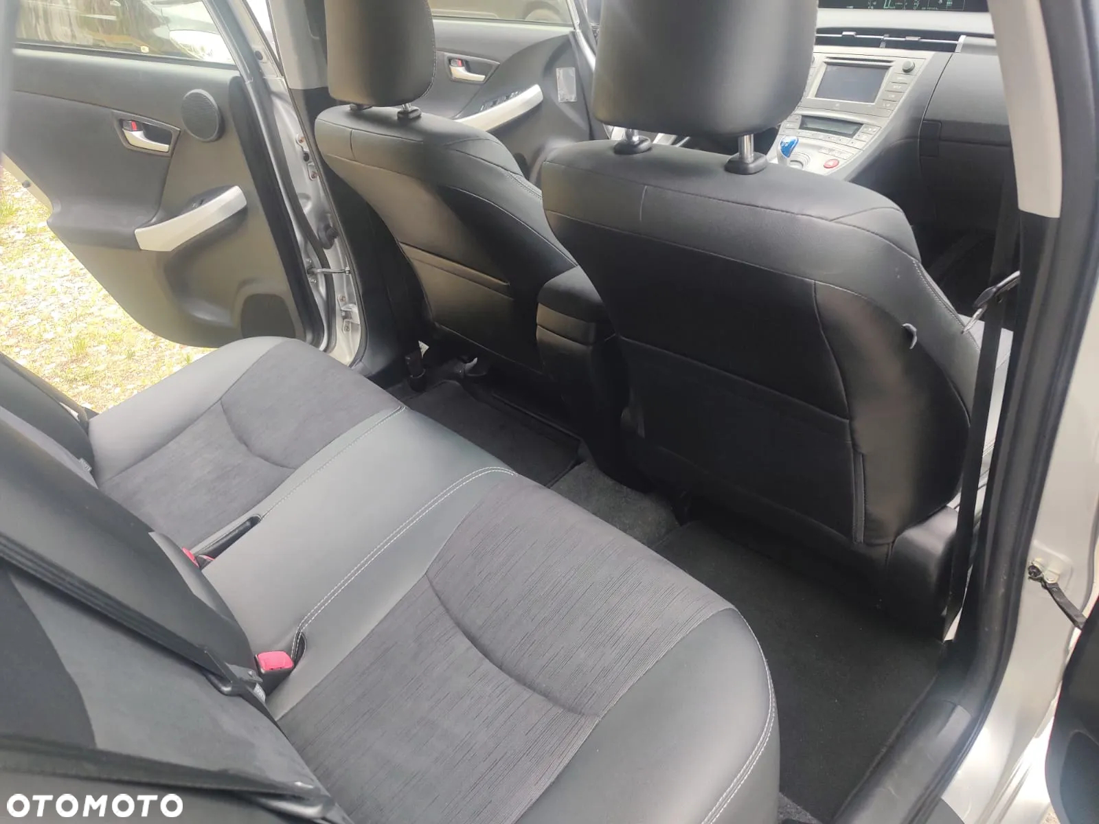 Toyota Prius Plug-in 1.8 HSD Premium - 17