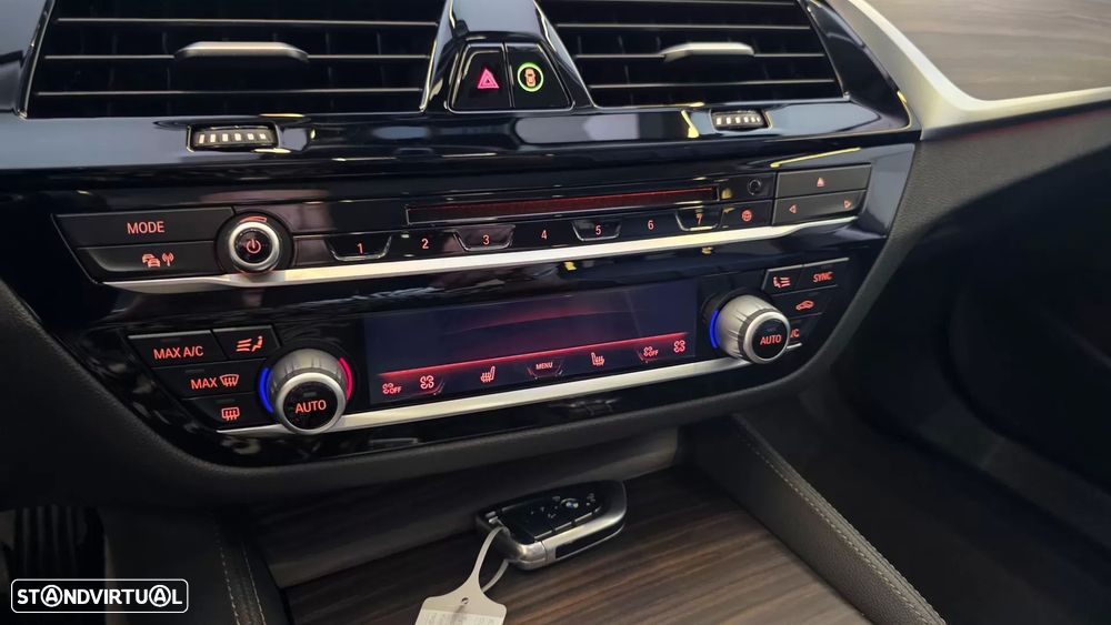 BMW 530 e iPerformance Line Luxury - 45