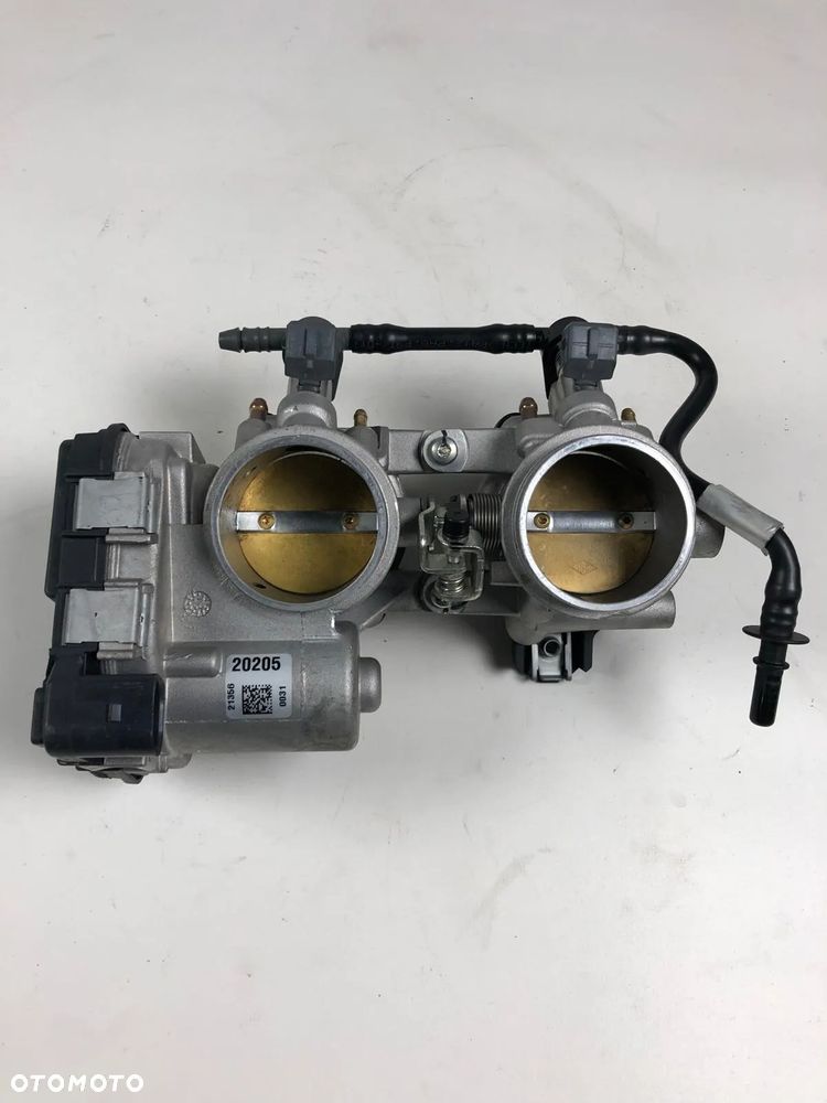 Aprilia RS 660 Tuono 660 20- Przepustnica Wtryski - 5