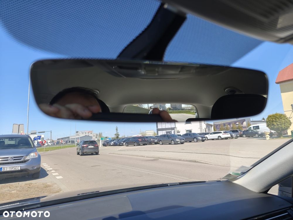 Volkswagen Passat 2.0 TDI (BlueMotion Technology) Comfortline - 31