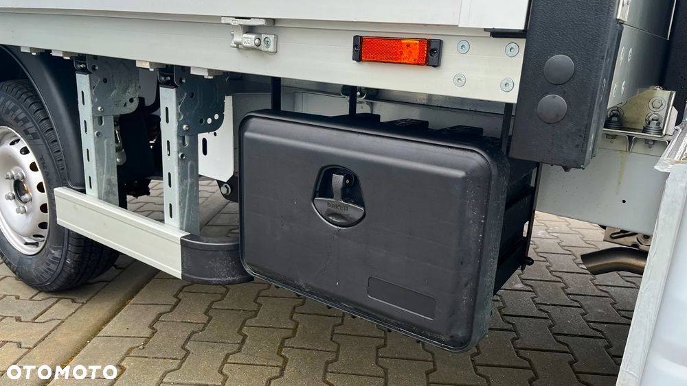 Renault Master podwozie podwójna kabina - 8