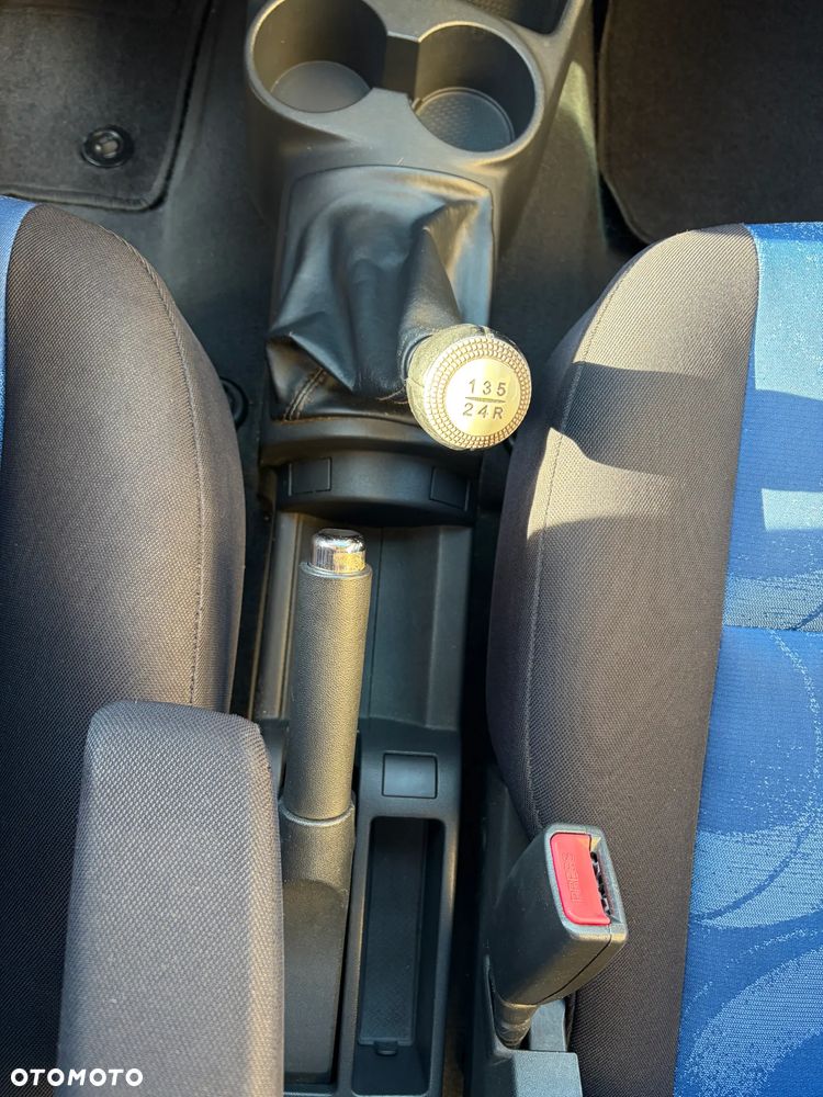 Hyundai Getz 1.6 GLS - 12