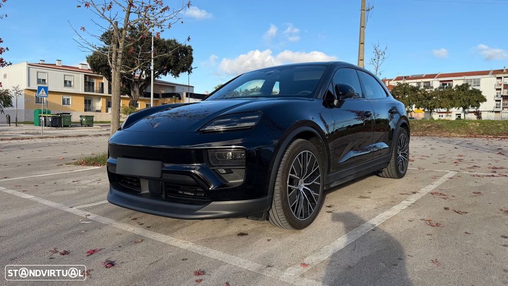 Porsche Macan Electric - 1