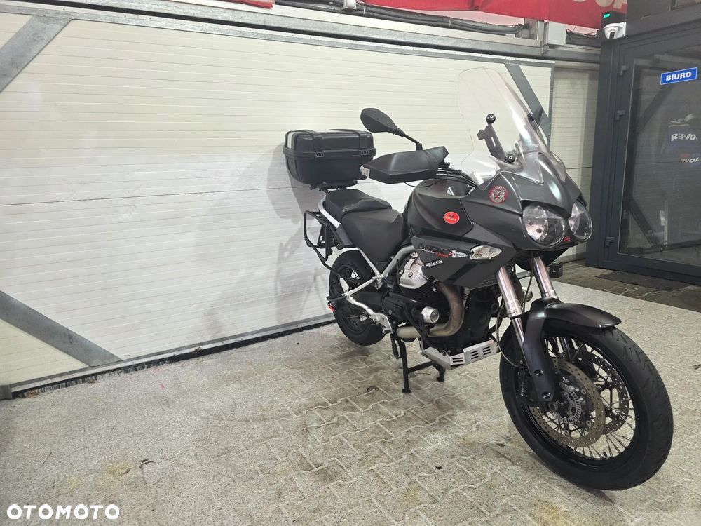 Moto Guzzi Stelvio - 4