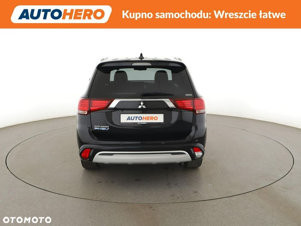 Mitsubishi Outlander 2.4 4WD Spirit+ - 7