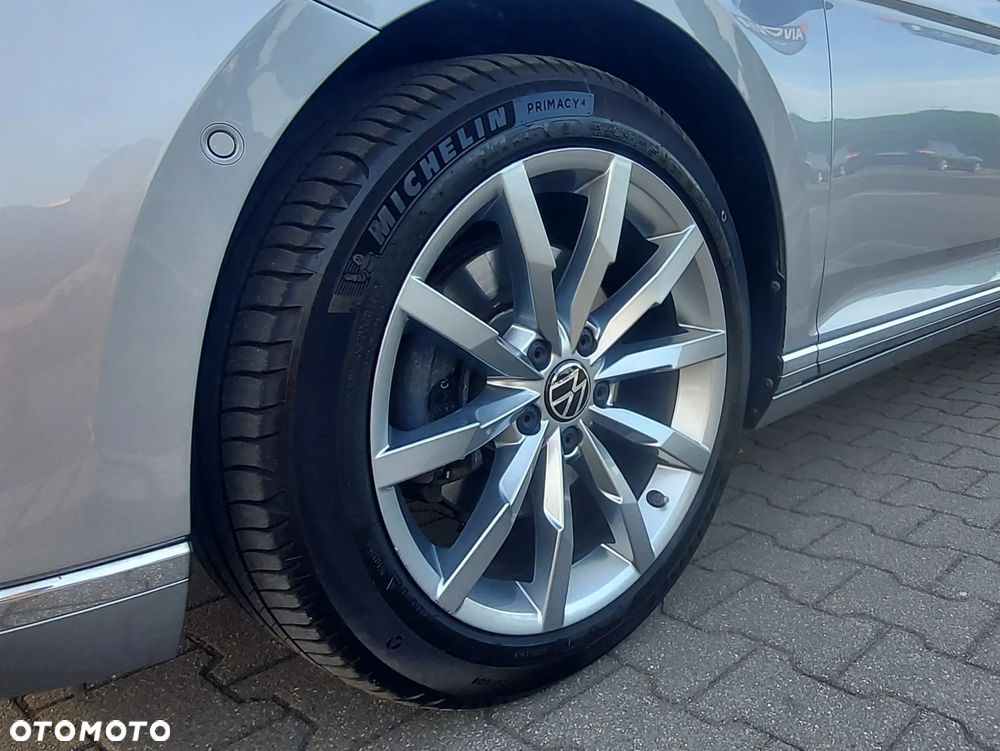 Volkswagen Passat 2.0 TDI EVO Elegance - 8