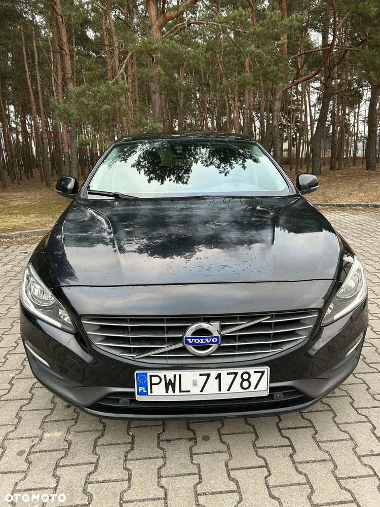Volvo V60 D3 Base - 11