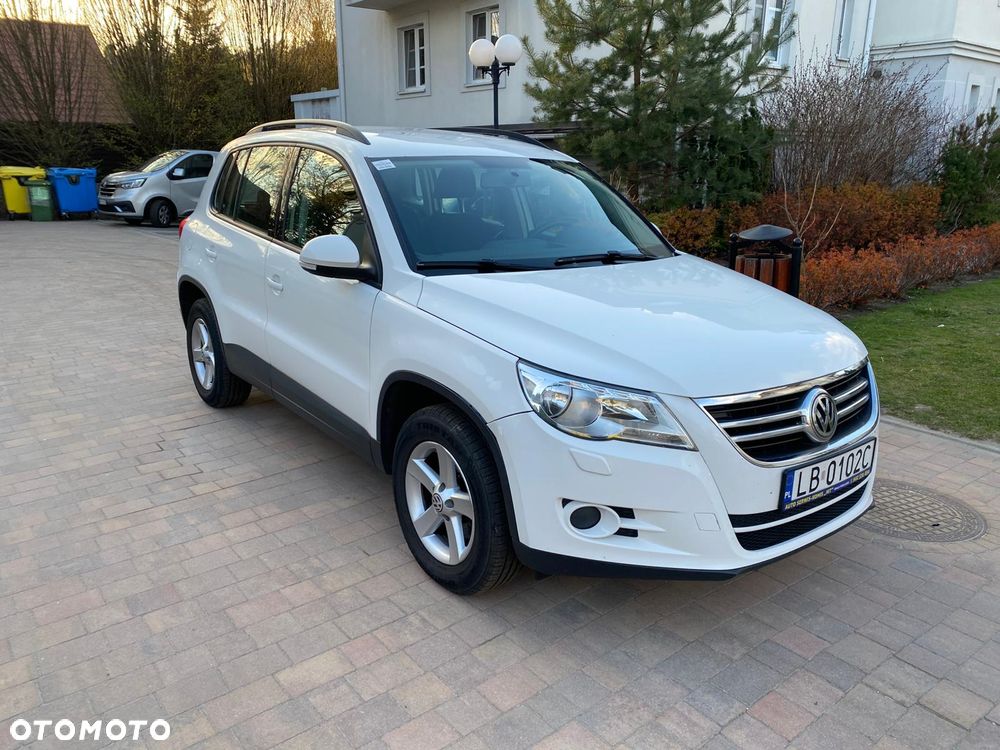 Volkswagen Tiguan 2.0 TDI DPF BlueMotion Technology Trend & Fun - 2