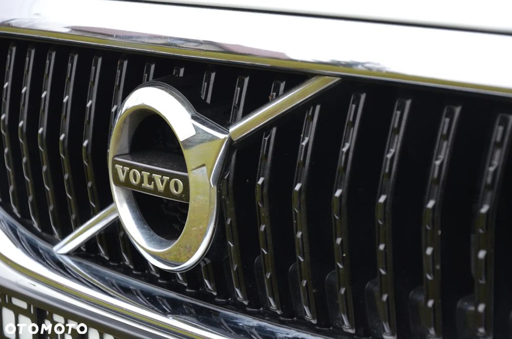 Volvo V40 Cross Country D2 Momentum - 9