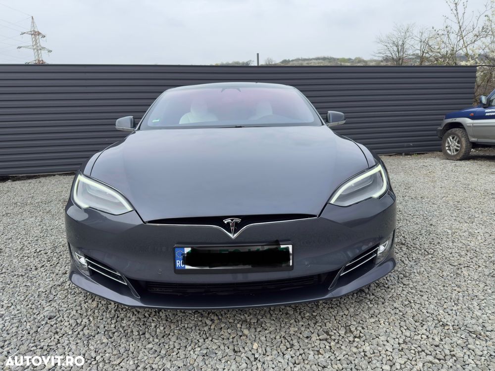 Tesla Model S Performance - 2