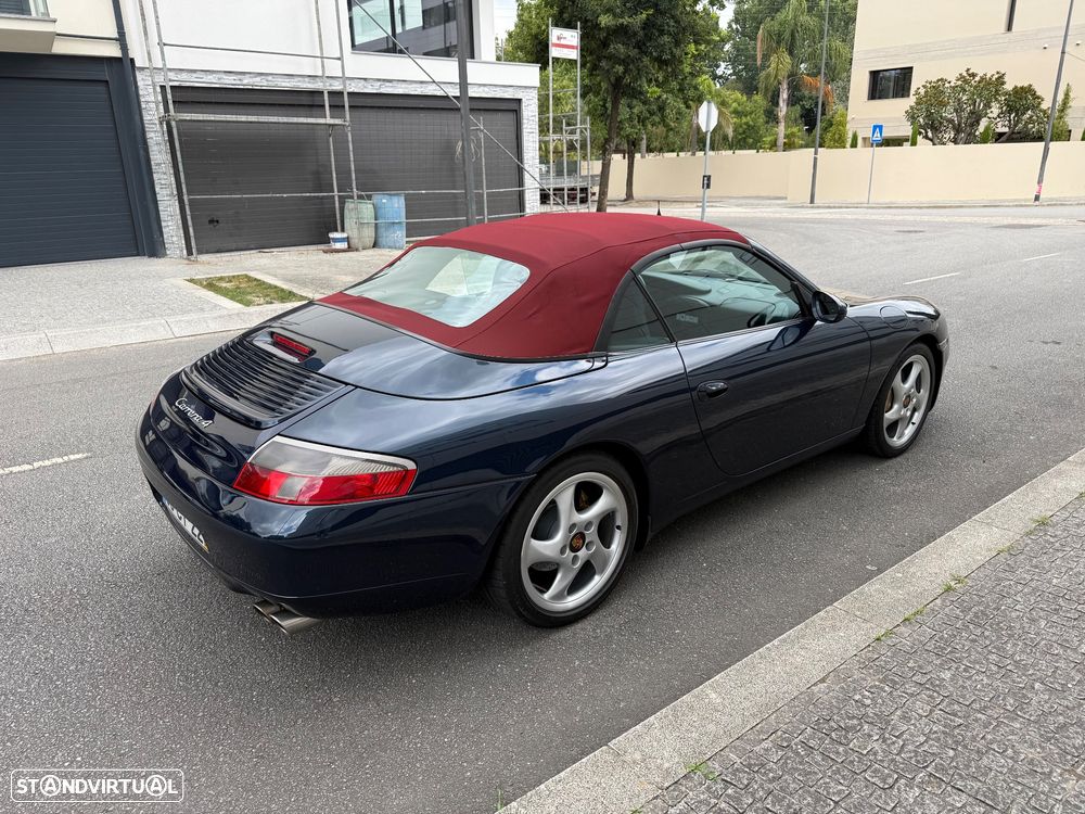 Porsche 911 Série F - 2