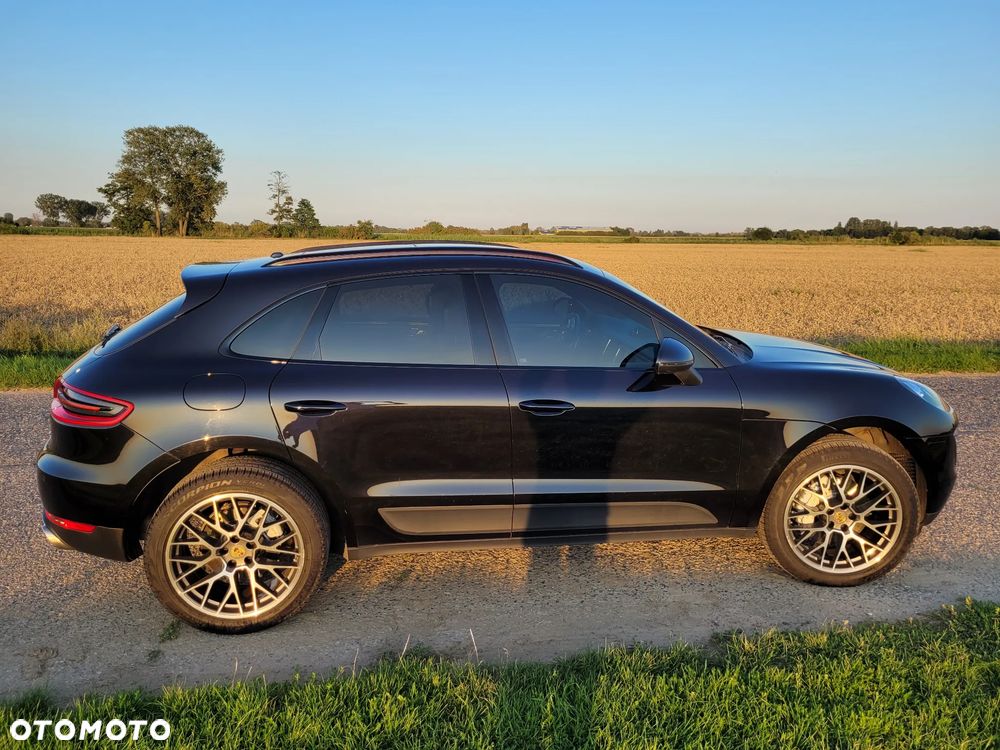 Porsche Macan - 17