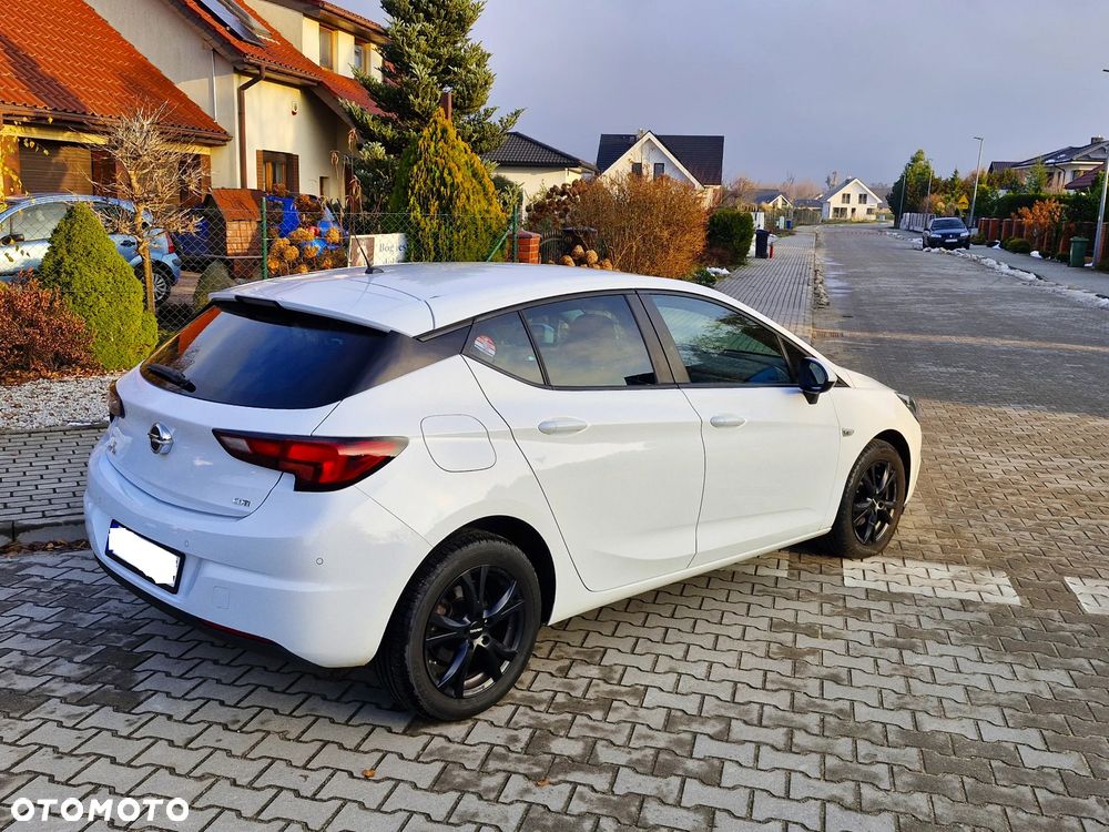 Opel Astra 1.6 CDTI Enjoy - 5