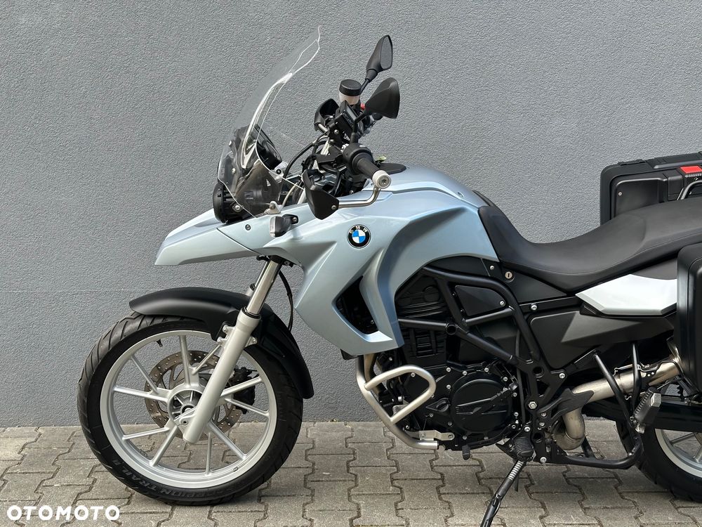 BMW F - 7
