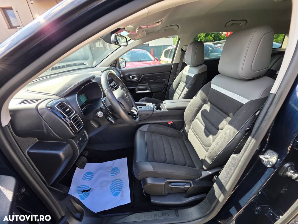Citroën C5 Aircross 1.6 PHEV FWD 225 EAT8 Shine - 26