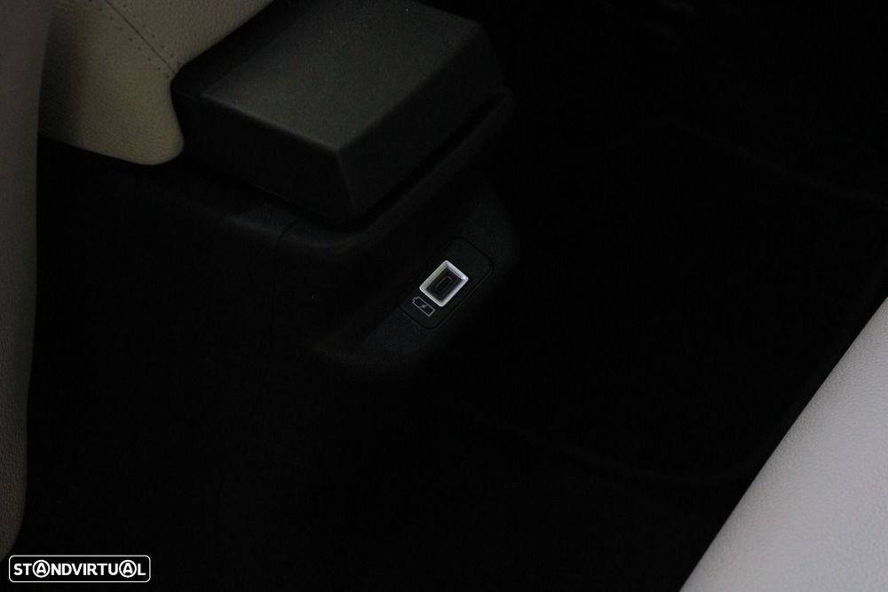 Fiat 600e 54 kWh La Prima - 41