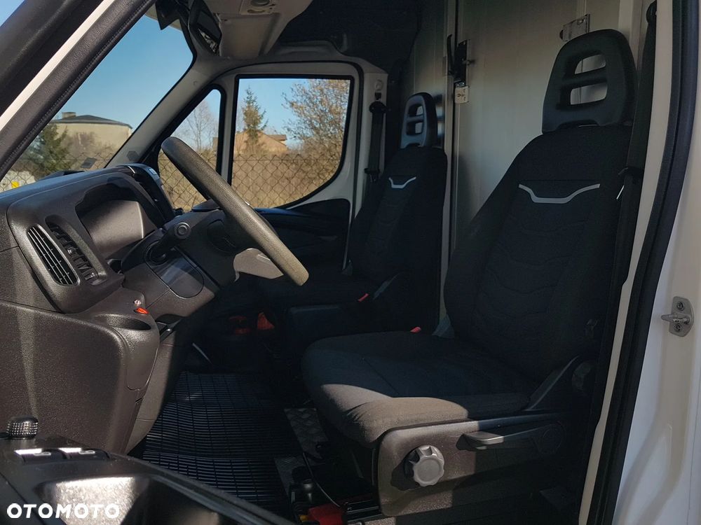 Iveco DAILY KONTENER NISKOPODŁOGOWY 4,43x2,23x2,42 SKLEP FOODTRUCK BAR KLIMA KONIOWÓZ KAMPER - 6