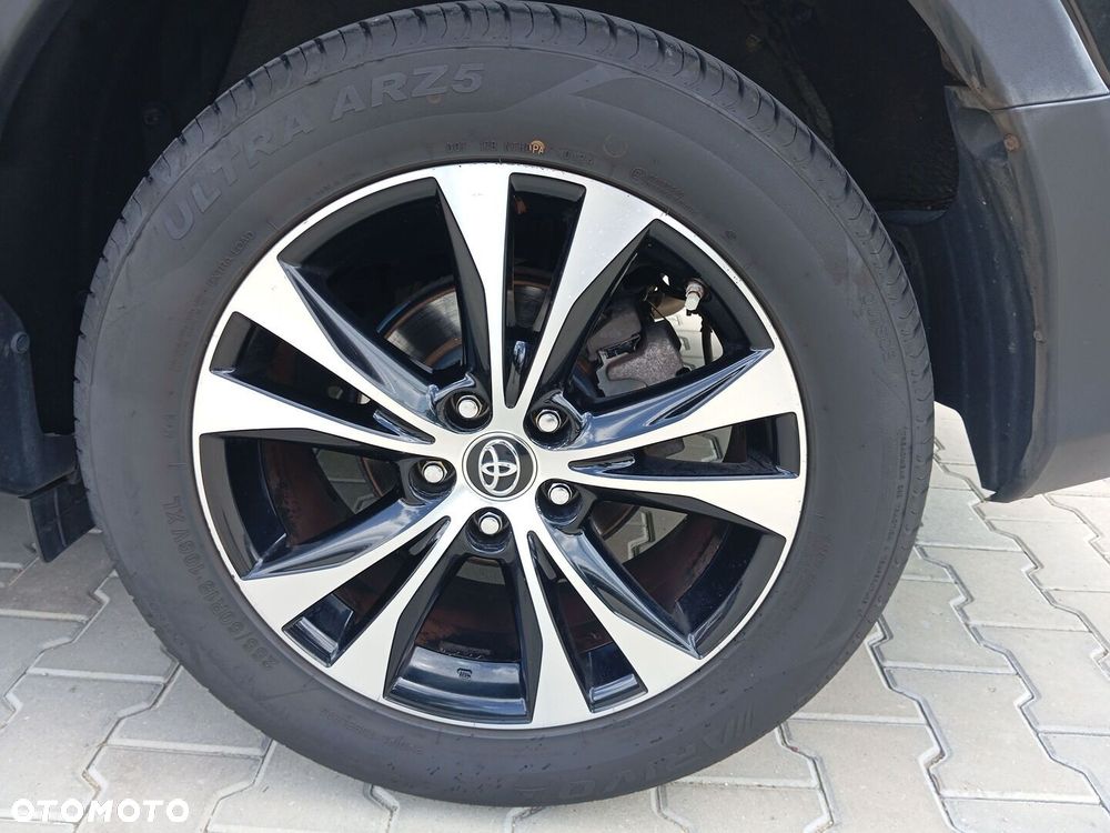 Toyota RAV4 - 19