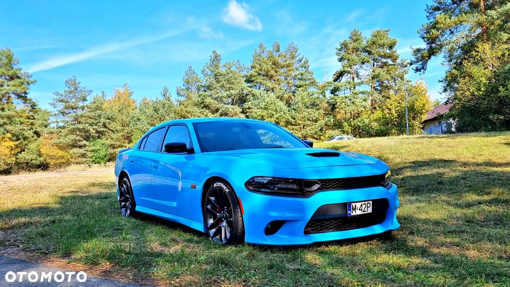 Dodge Charger 6.4 Scat Pack - 8