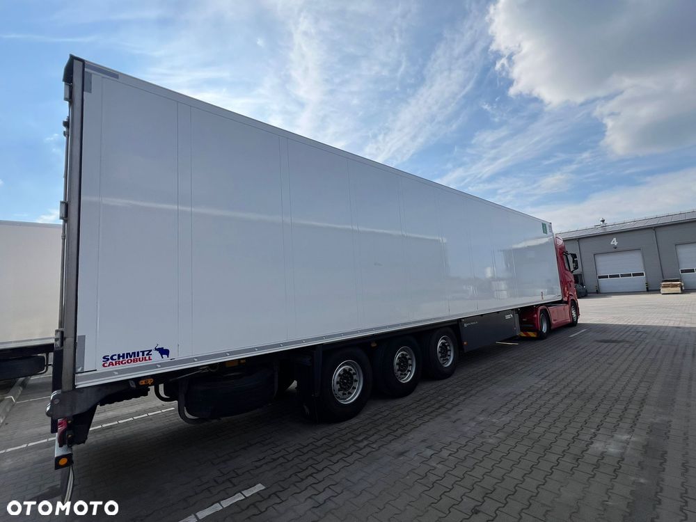 Schmitz Cargobull SKO 24/L - 5