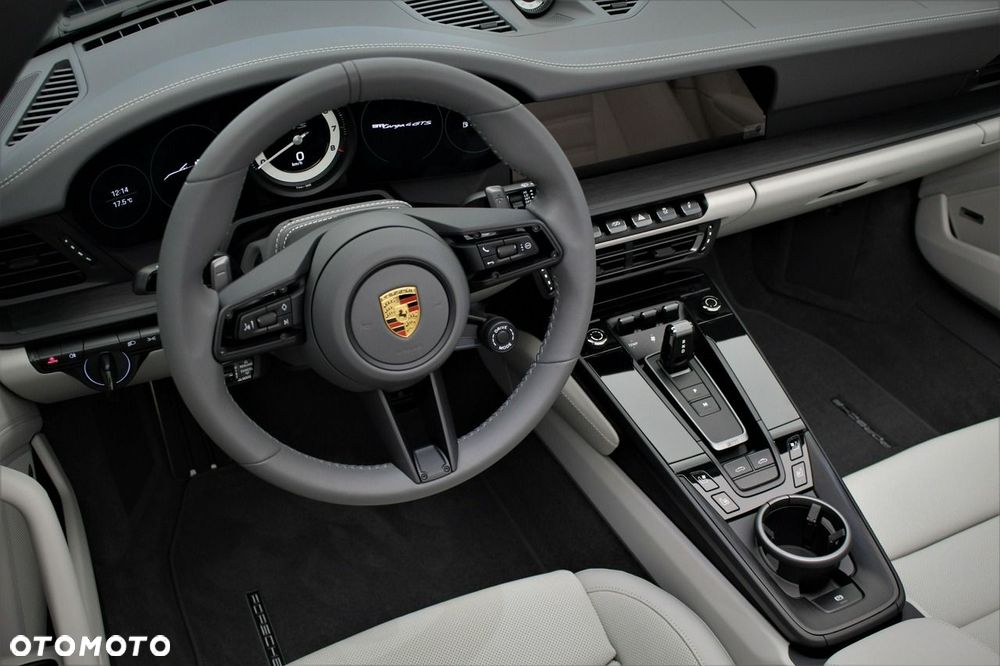 Porsche 911 - 19