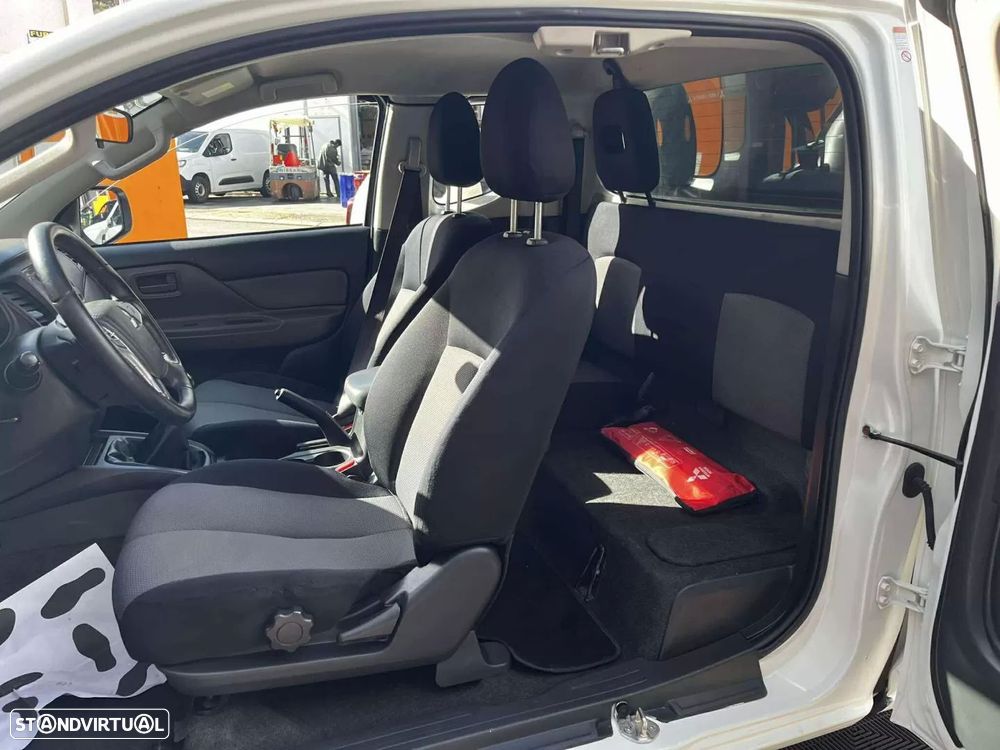 Mitsubishi l200 2.4 di-d ce 3lug club invite 4wd - 11