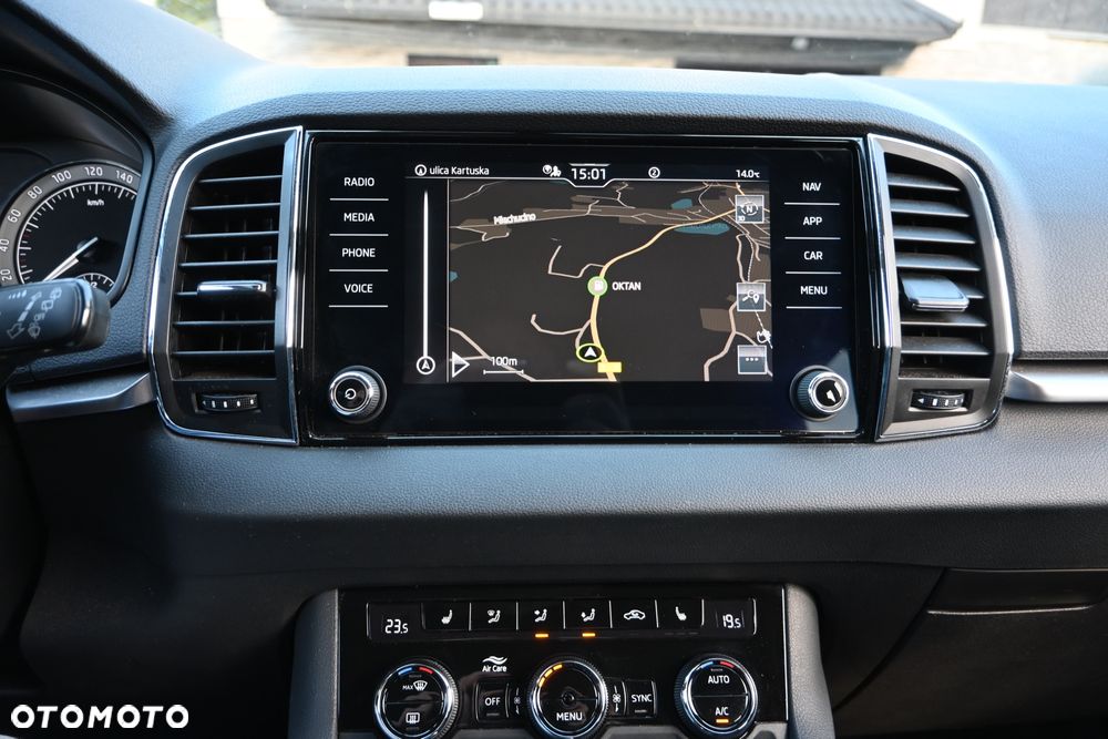 Skoda Karoq 1.5 TSI DSG Ambition - 32
