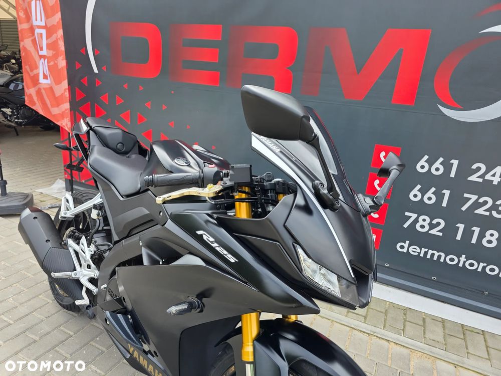 Yamaha YZF - 26