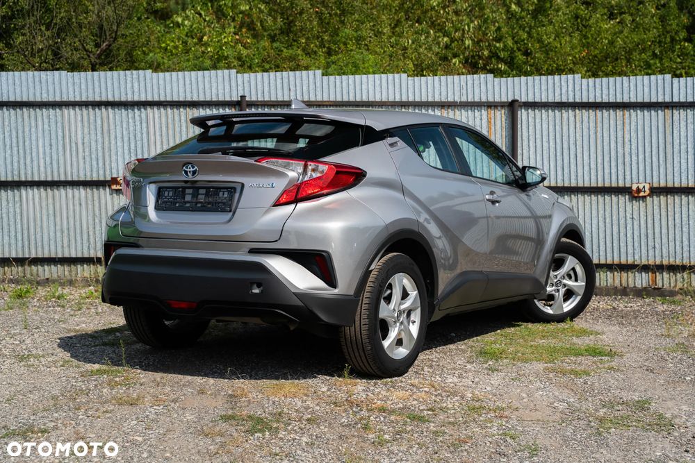 Toyota C-HR Business-Edition - 7