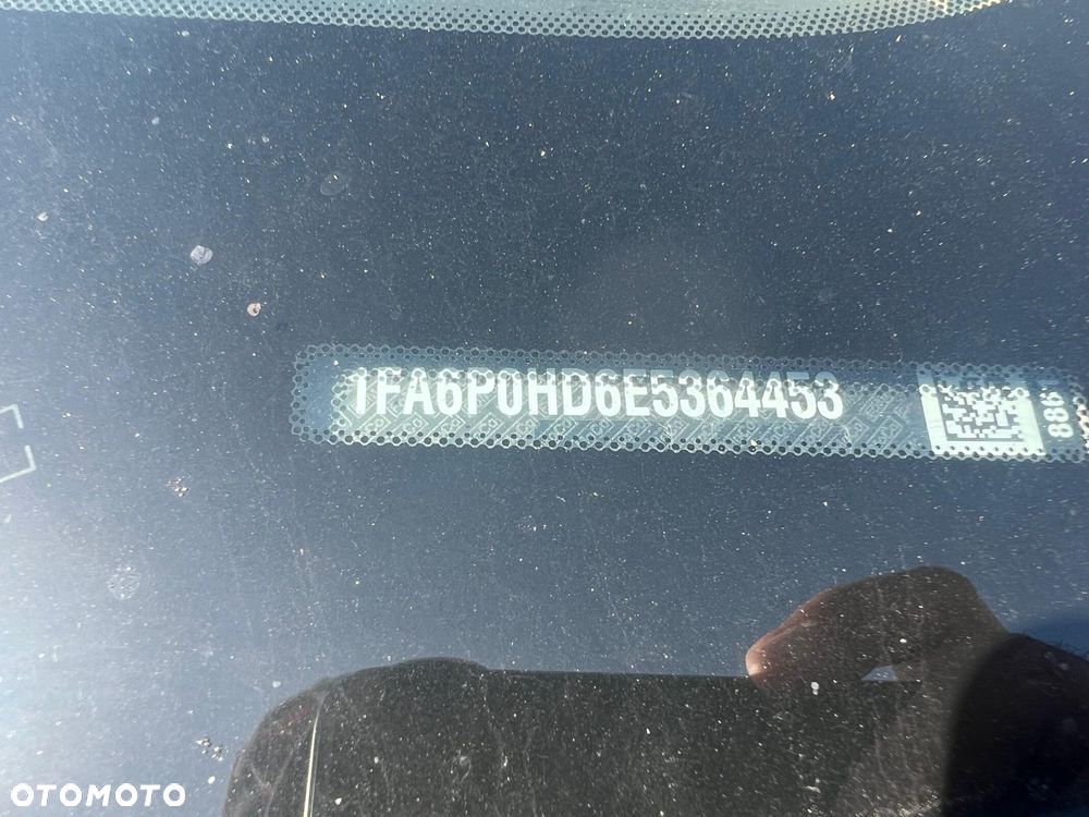 Ford Fusion - 16