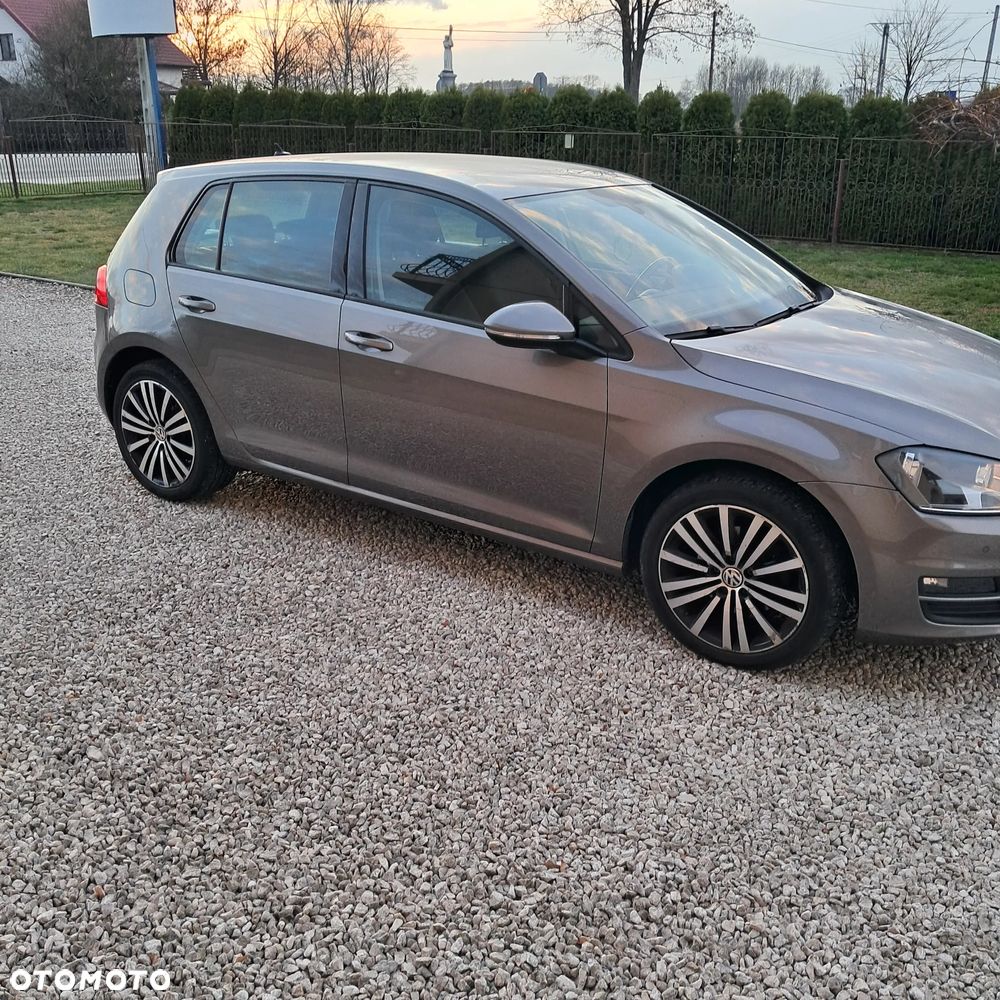 Volkswagen Golf 1.6 TDI BlueMotion Technology DSG Trendline - 6