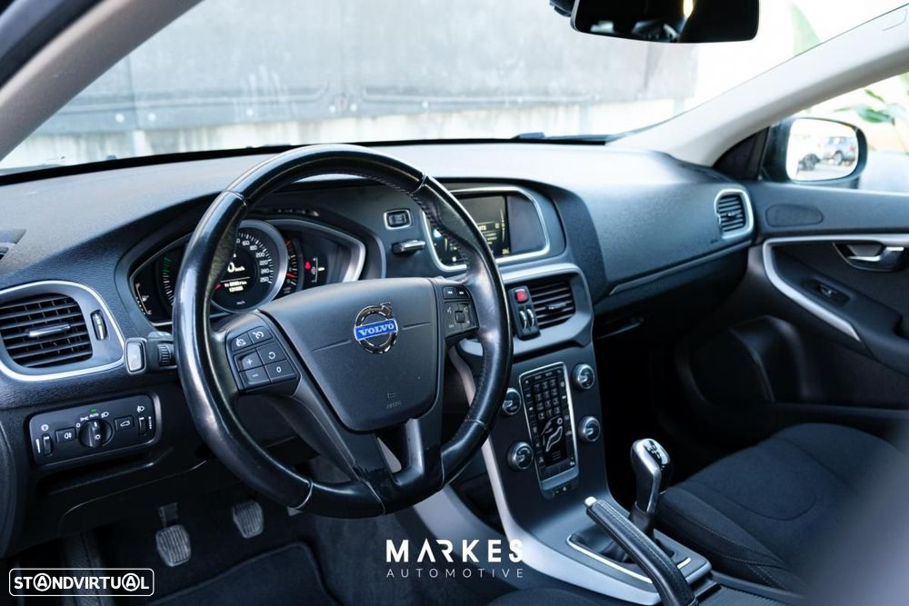 Volvo V40 1.6 D2 Momentum - 6
