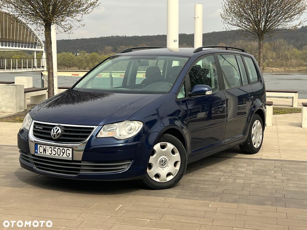 Volkswagen Touran 1.9 TDI DPF BlueMot Highline - 1