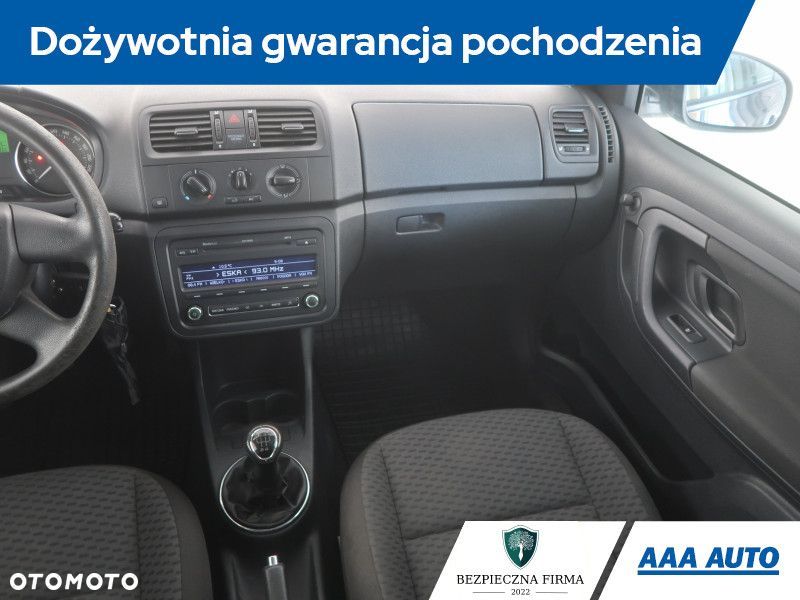 Skoda Fabia - 10